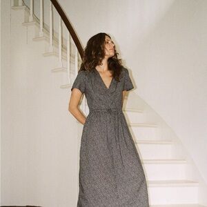 Christy Dawn midnight floral dawn dress small